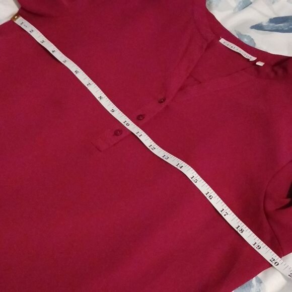 Violet & Claire, Size M, Wine Red V-neck Blouse with Button Detail, Longsleeve - Picture 8 of 9